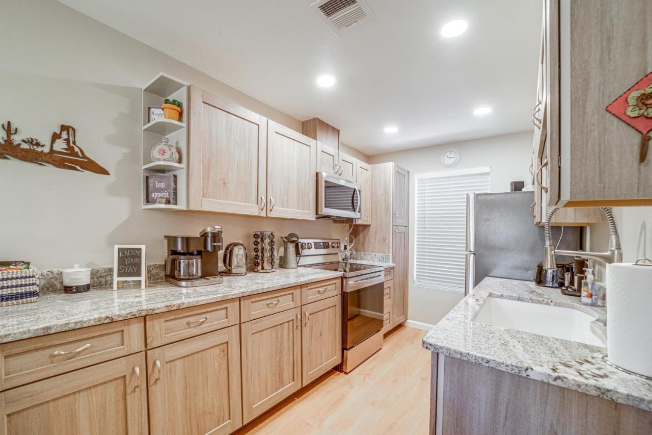 Peaceful Sedona Resort Retreat With Pool Access Eksteriør bilde