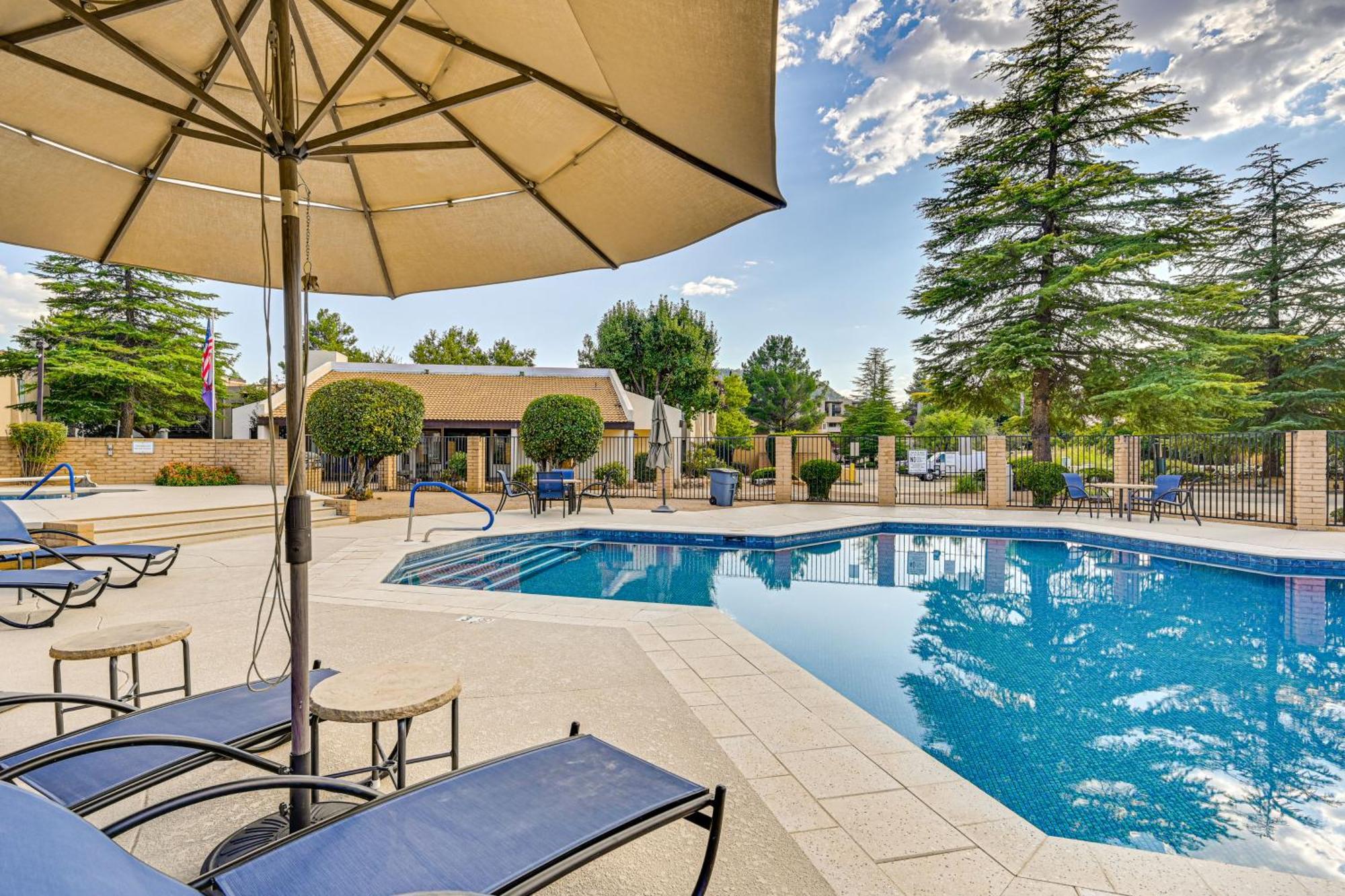 Peaceful Sedona Resort Retreat With Pool Access Eksteriør bilde